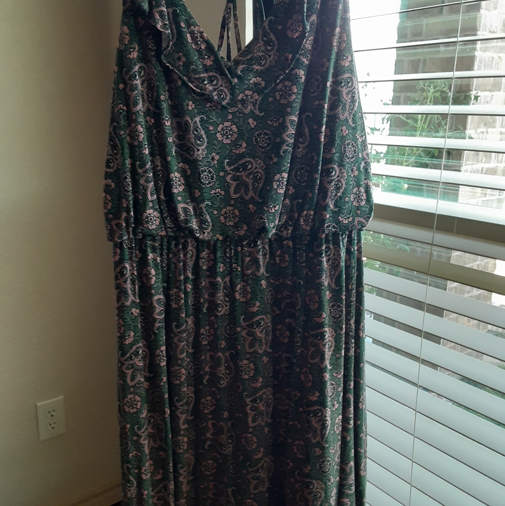 Ann taylor flowy tassel tie dress